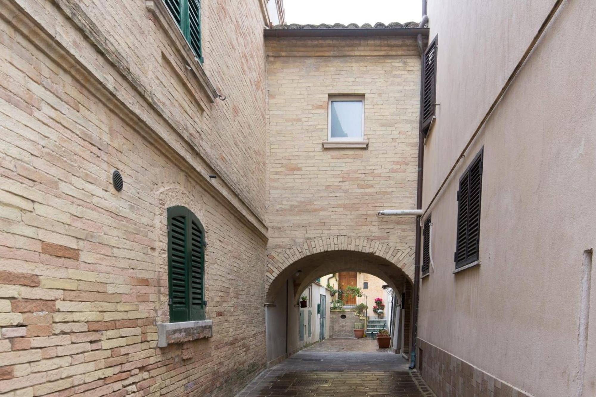 Al Belvedere Apartment II Atri Exterior photo